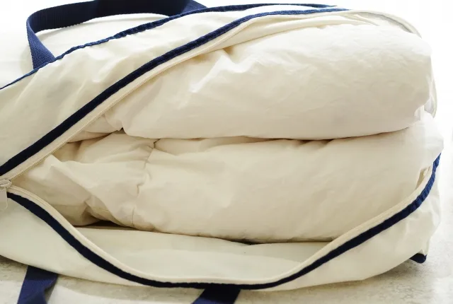 羽毛布団の圧縮収納はNG？正しい保管方法